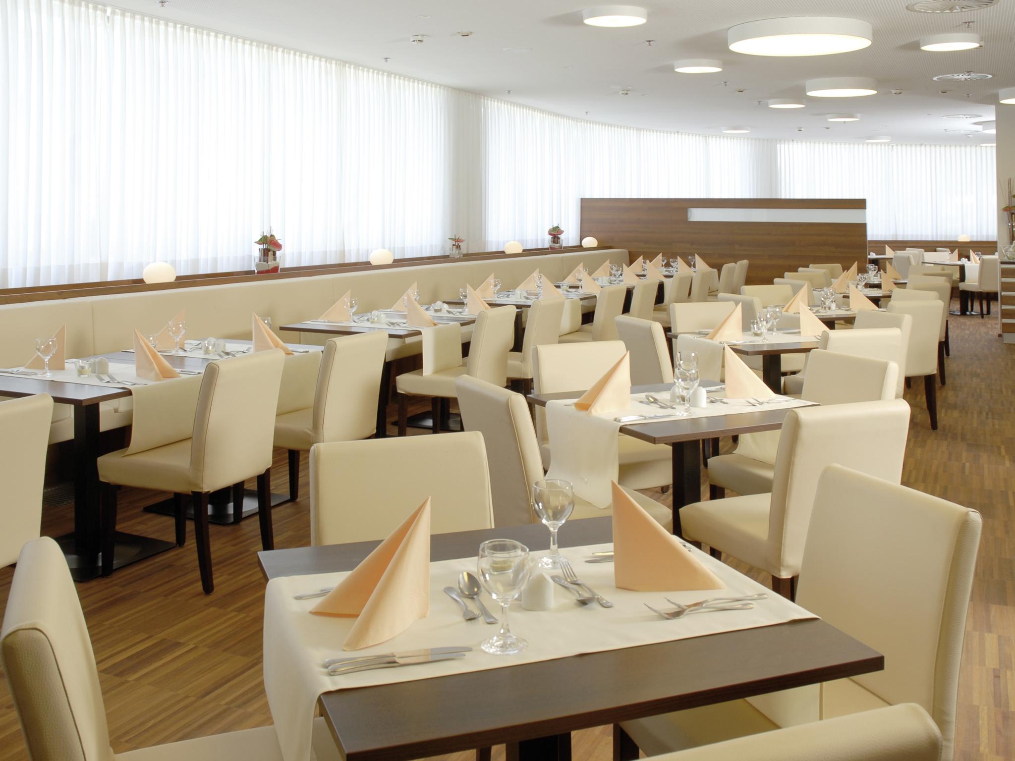 Austria Trend Hotel Salzburg West Himmelreich Εξωτερικό φωτογραφία