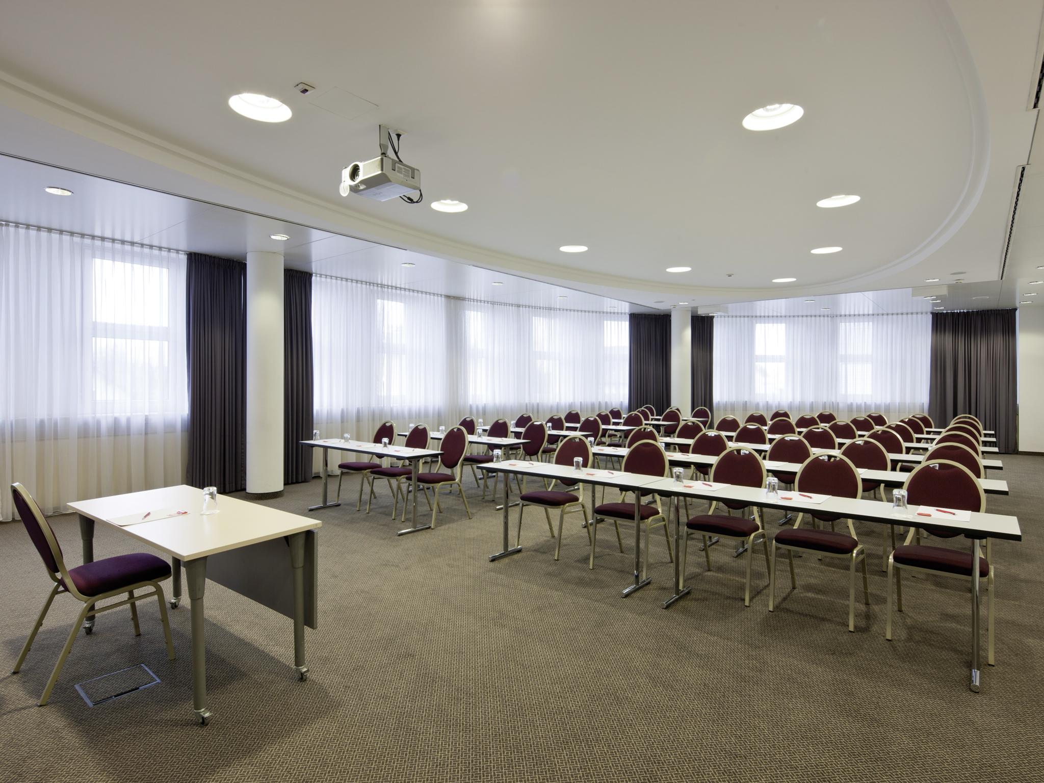 Austria Trend Hotel Salzburg West Himmelreich Εξωτερικό φωτογραφία