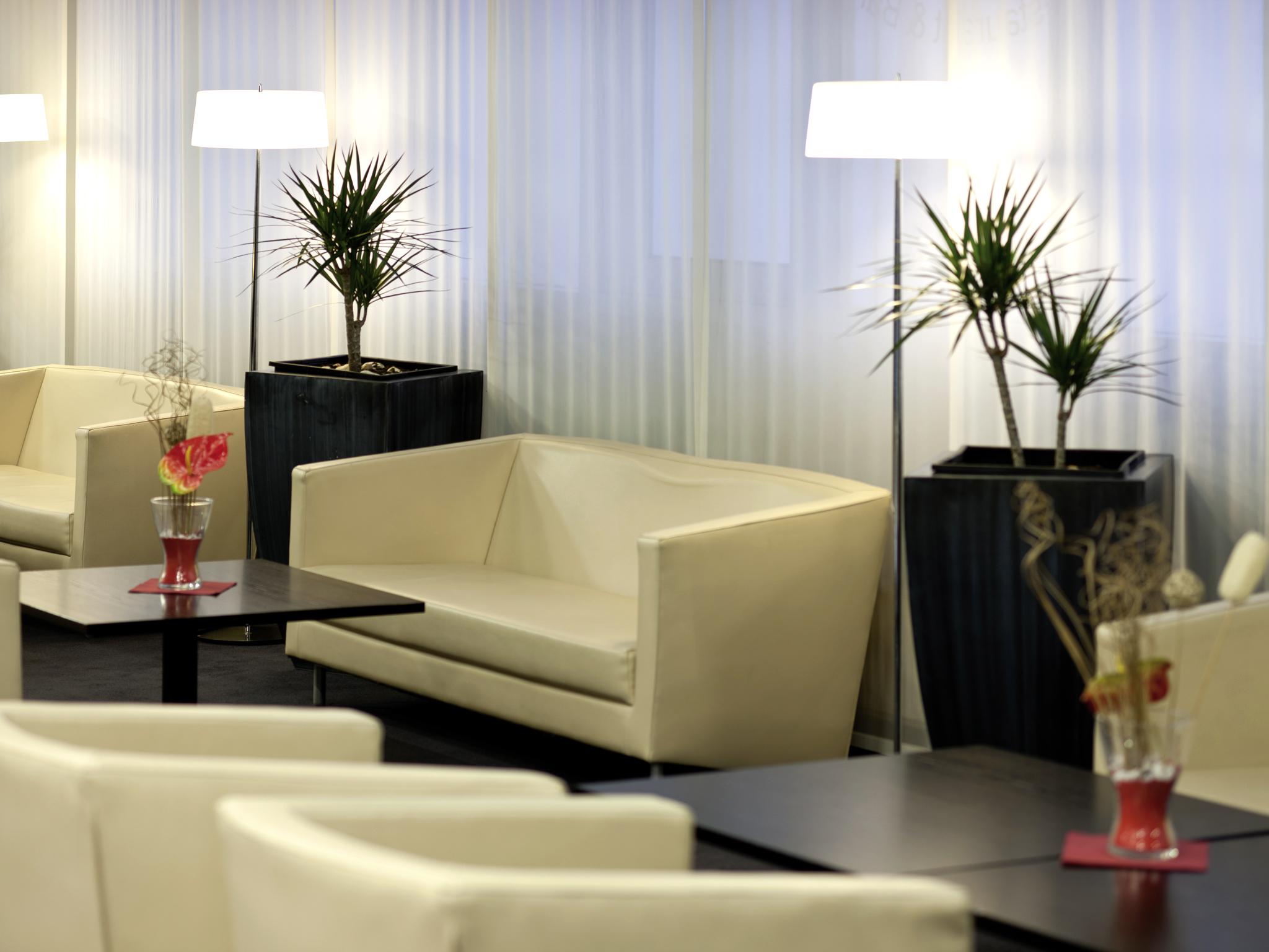 Austria Trend Hotel Salzburg West Himmelreich Εξωτερικό φωτογραφία