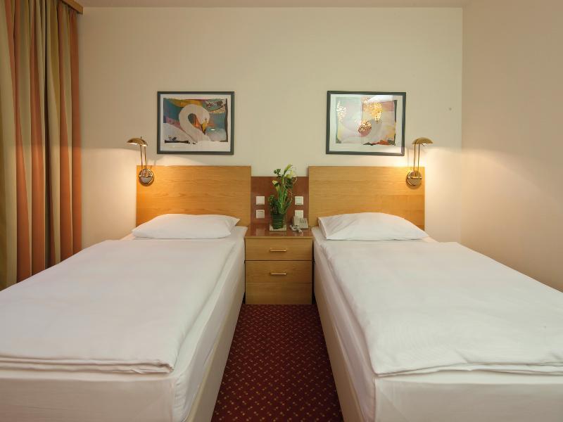 Austria Trend Hotel Salzburg West Himmelreich Εξωτερικό φωτογραφία